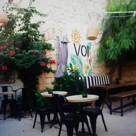 Vespera אלאקאטי