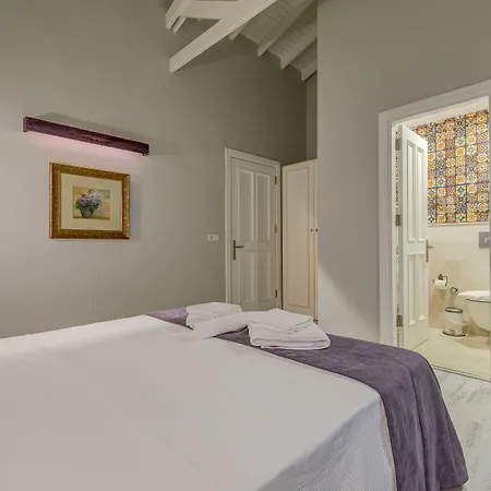 Vespera 2* אלאקאטי